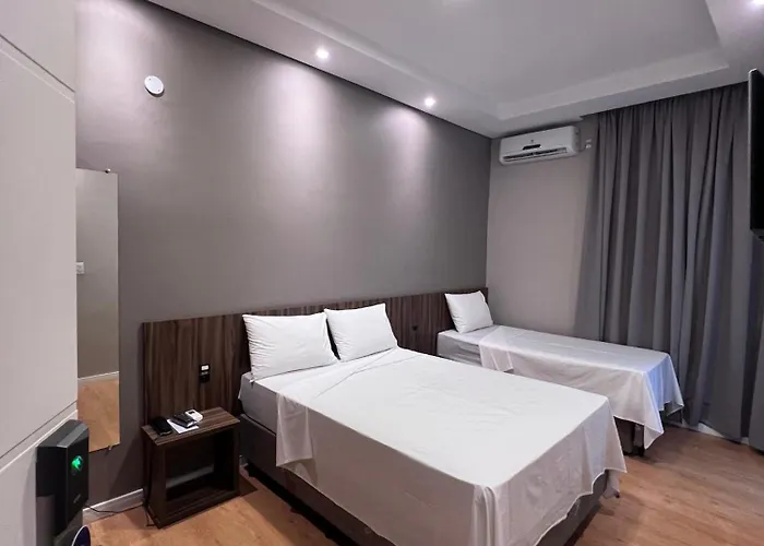 Regis Hotel II